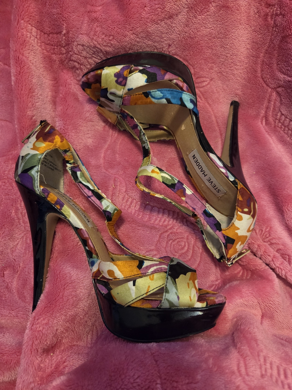 Steve Madden Floral Multi-Color Satin Platform Sandals